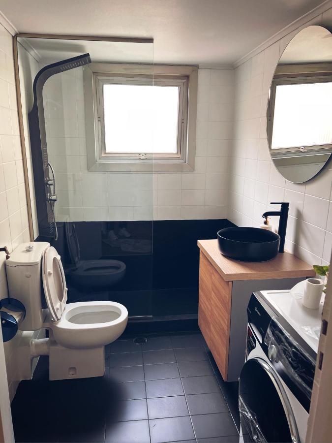 Seaside Apartment In Flisvos Marina Ateny Zewnętrze zdjęcie